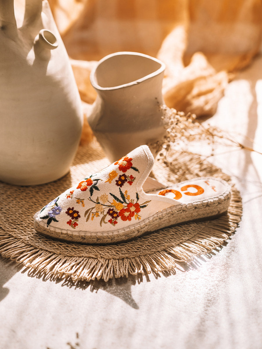 WOMEN'S EMBROIDERED ESPADRILLE - CULIP