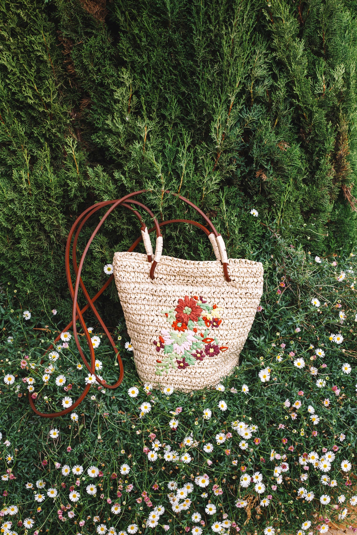 FLORAL EMBROIDERED BAG | FARELLA