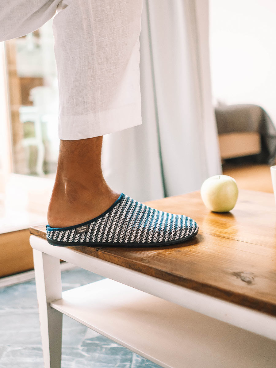 CLOG SLIPPERS IN NAVY FOR MEN -NICO-RR