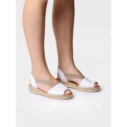 FLAT LEATHER SANDAL WITH ELASTICS - ETNA