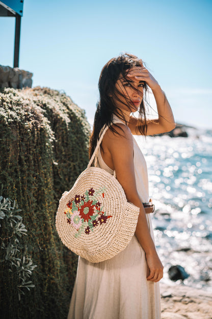 CIRCULAR BAG WITH FLORAL EMBROIDERY | RUBINA